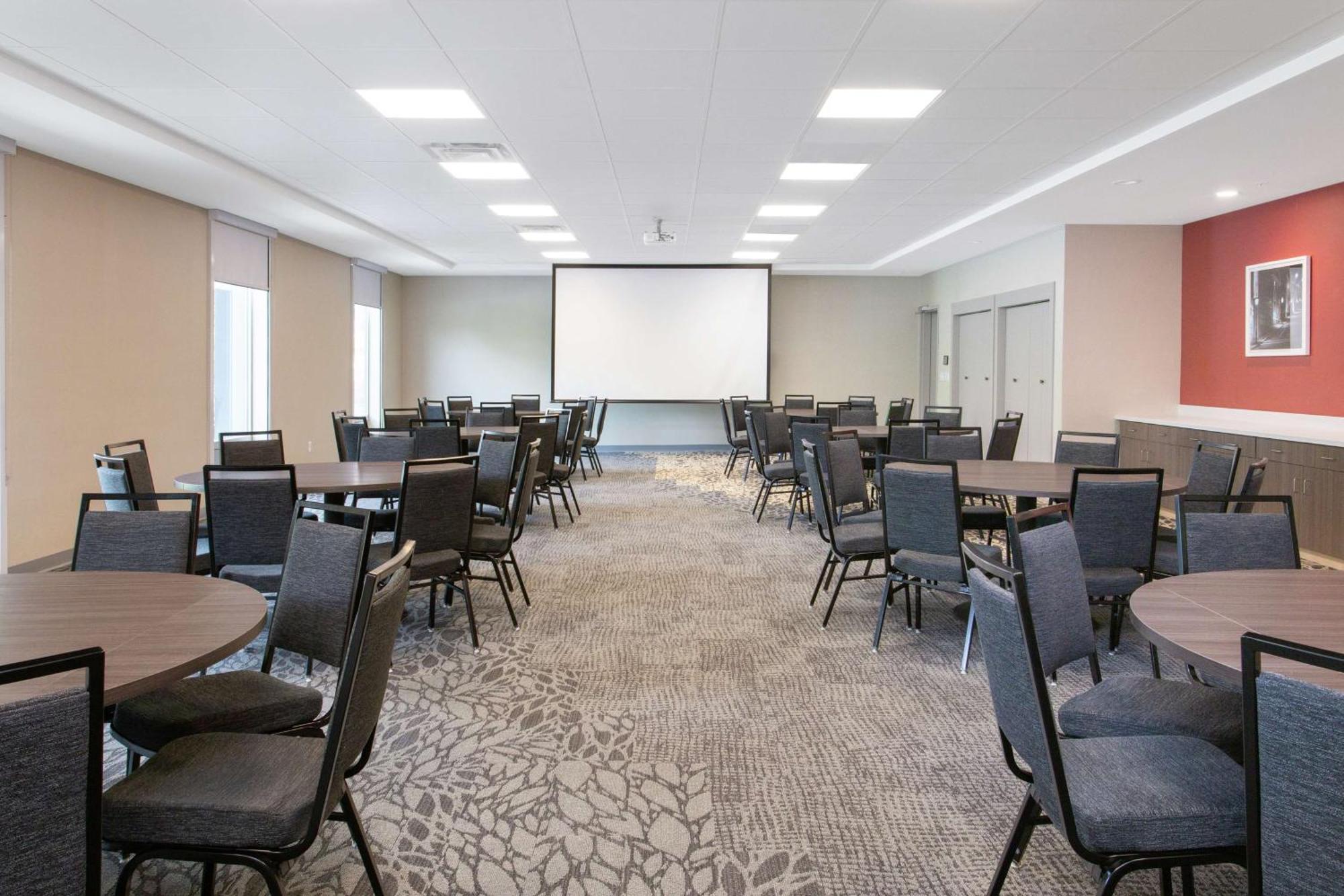 Home2 Suites Smithfield Providence Екстериор снимка
